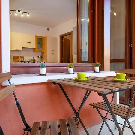 - Fierhaus - Garage & Wifi Верона